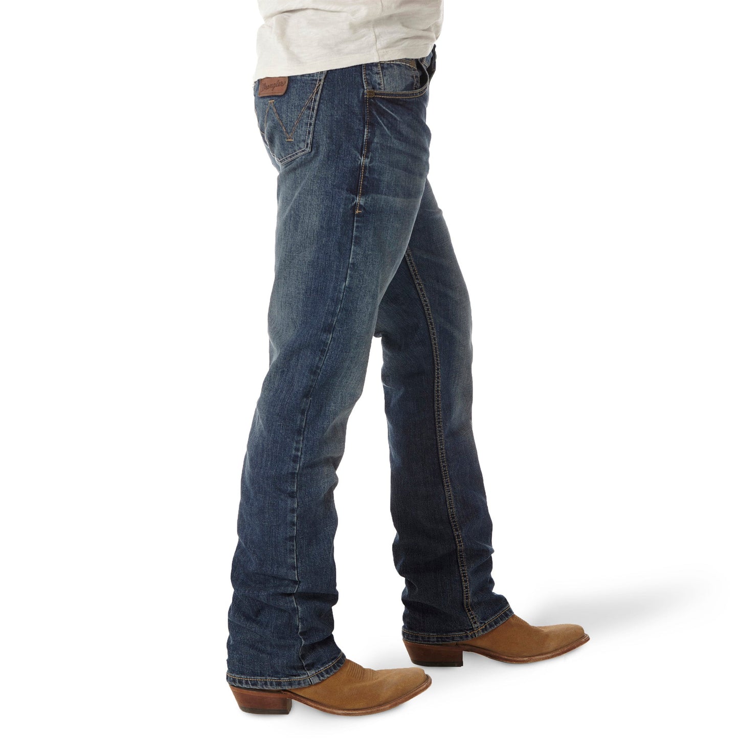 Wrangler Men's Retro Layton Slim Fit Jean